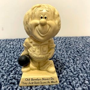 1971 R&W Berries Old Bowlers Never Die They Just Don't Score As Much Figurine